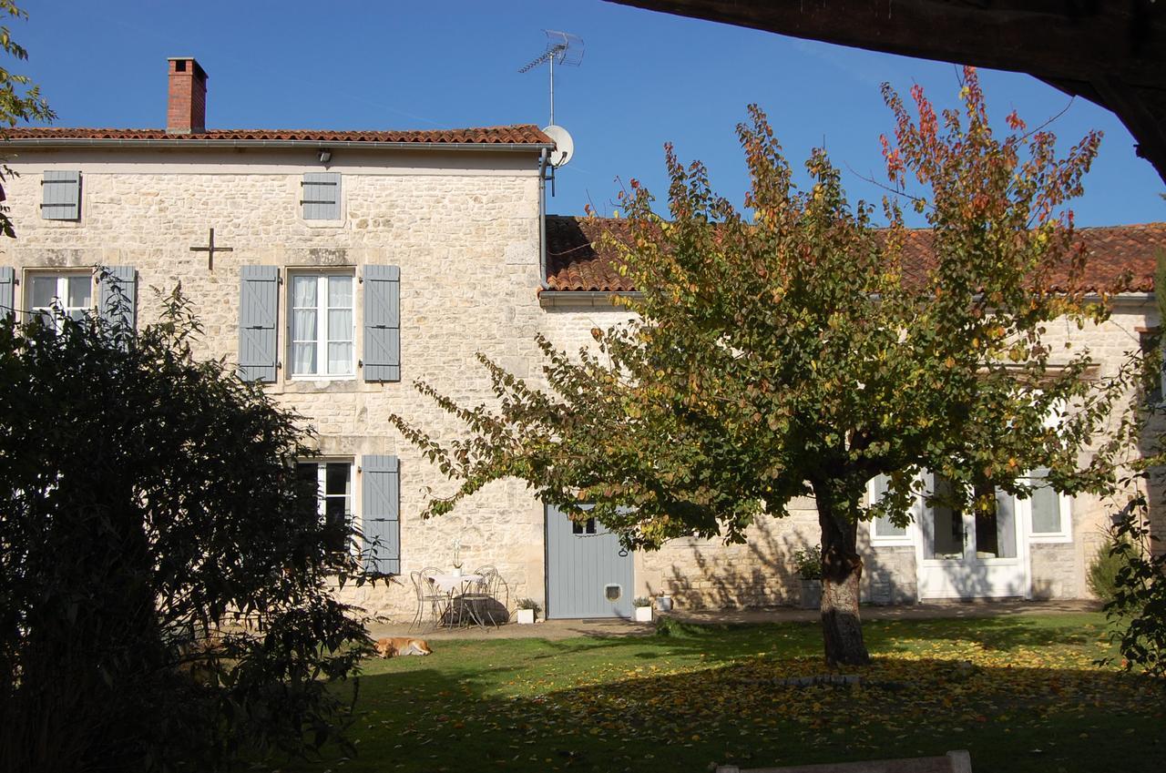 La Belle Lavande, Chambre D Hote Chenommet Luaran gambar